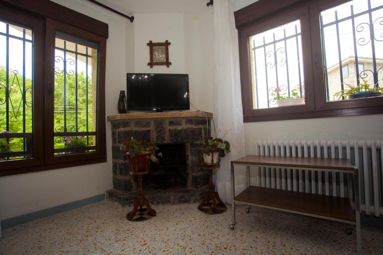 Villa Teresa Onís Exteriör bild